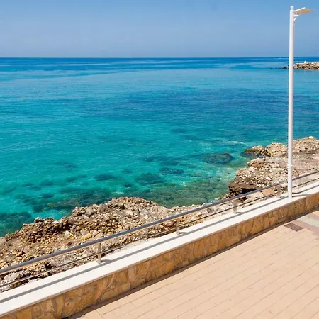 Daire Torrecilla Beach Nerja